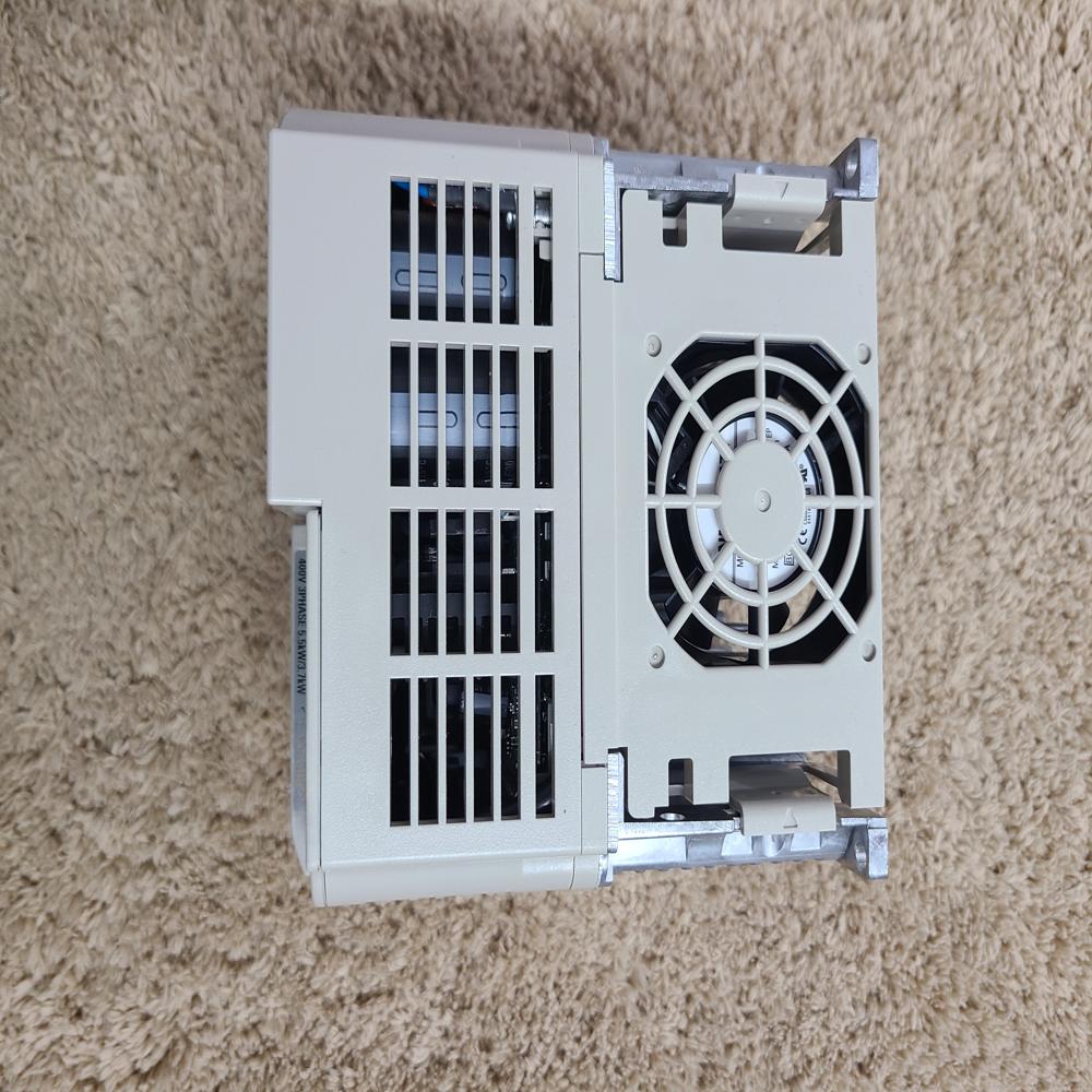 CIMR-JT4A0011BAA - Yaskawa Ac Drive J1000