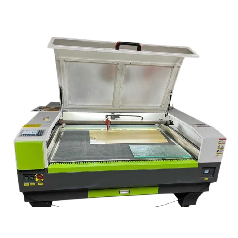 CO2 Laser Cutting Machine