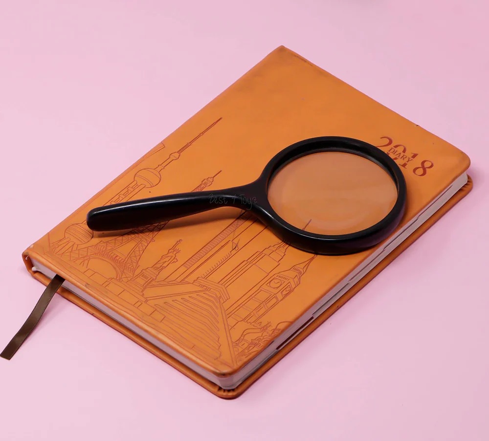 True Sense Black Plastic Handle Magnifying Glass, 5x75MM