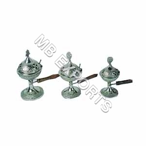 सिल्वर धूपदान वुडन हैंडल