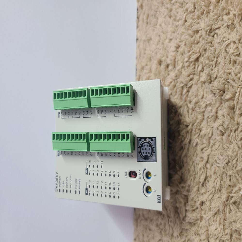 DVP28SV11T2 - Delta PLC