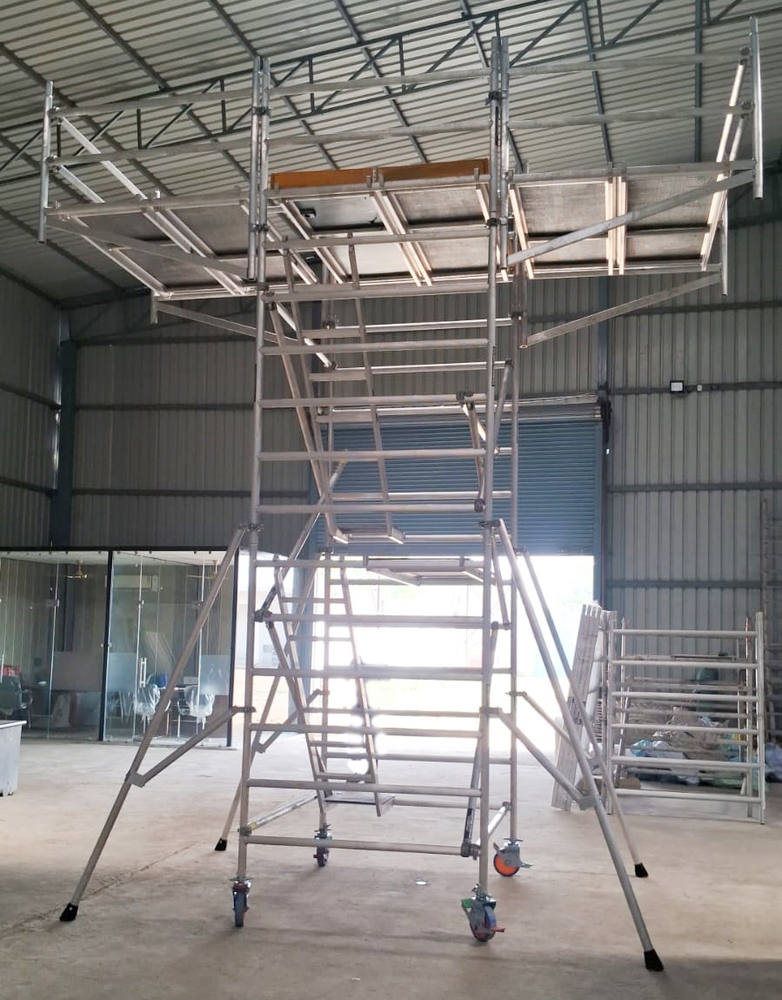 Aluminum Scaffolding Stairway Mobile Tower at Best Price in ...