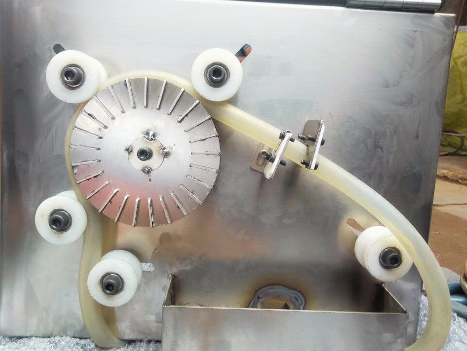 Tube Type Oil Skimmer 