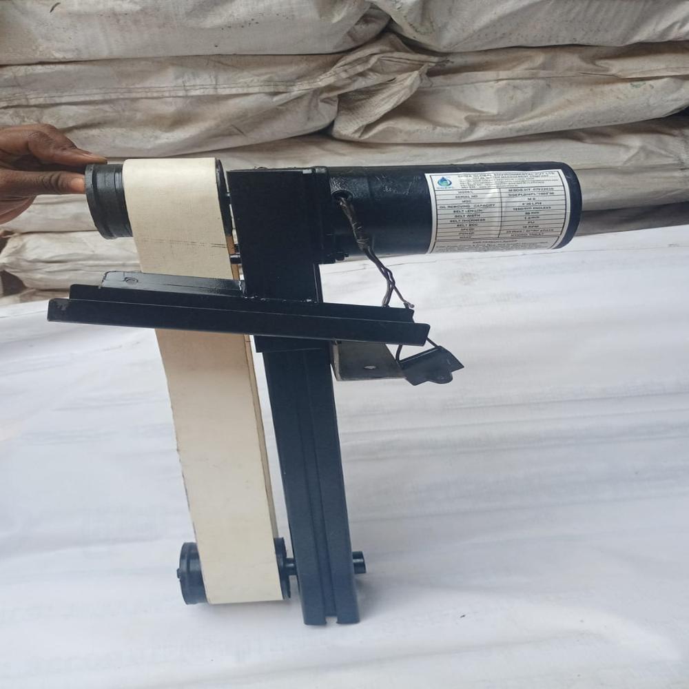 Belt Type Oil Skimmer