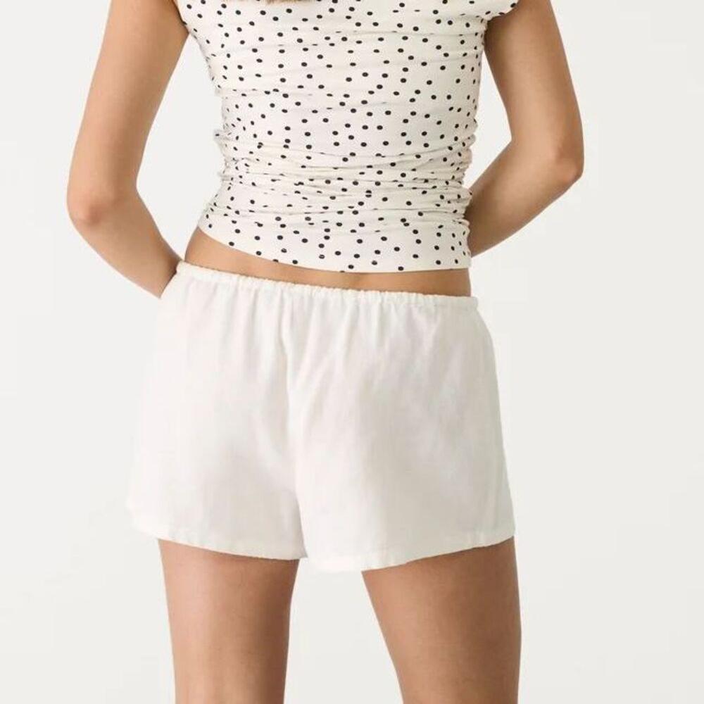 Womens Solid White Casual Summer Shorts