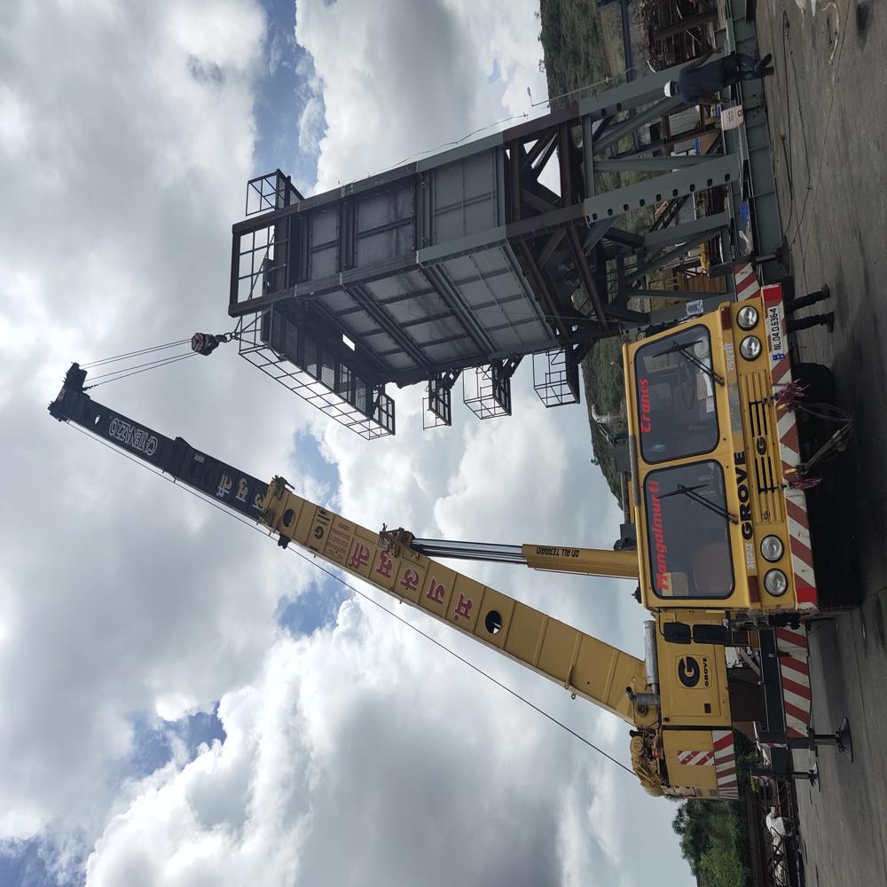 100 Ton Mobile Crane Rental Service