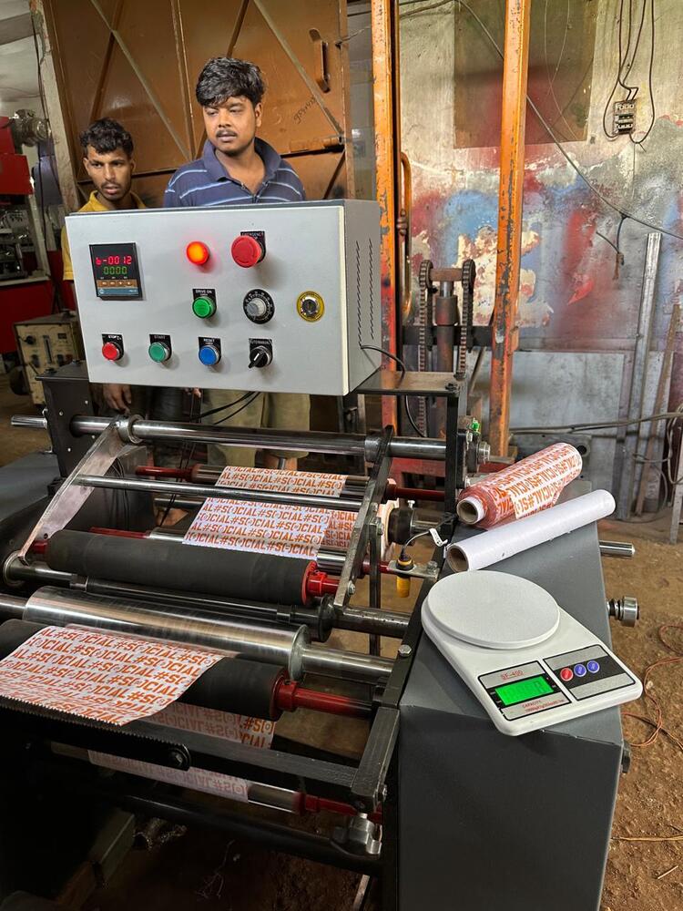 Food packaging rewinding machine