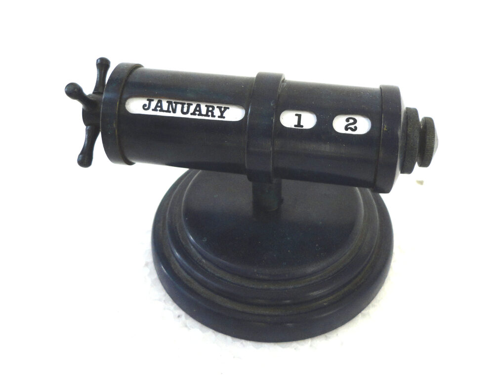 RHD 3801 Table Calendar