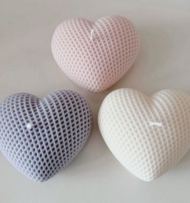 Heart Shape Candle - Burning Time: 2-4 Hours (Depending On Size)