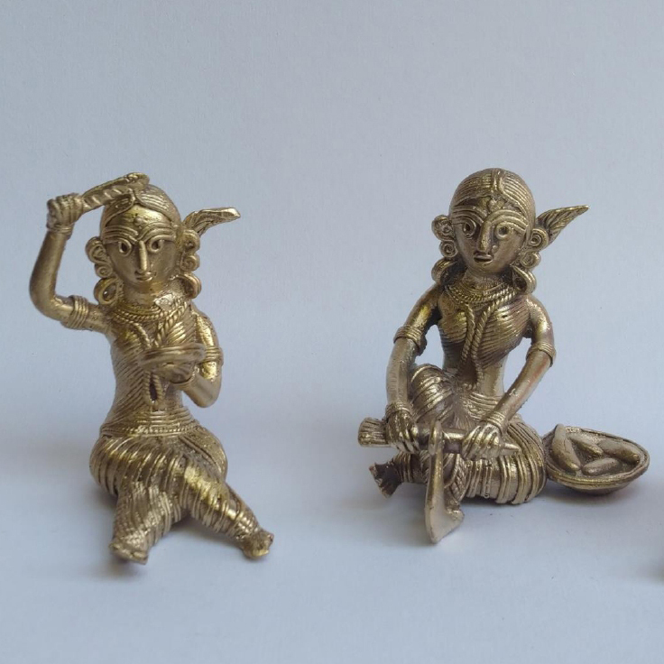 3 Inch Working Sitting Lady Statue