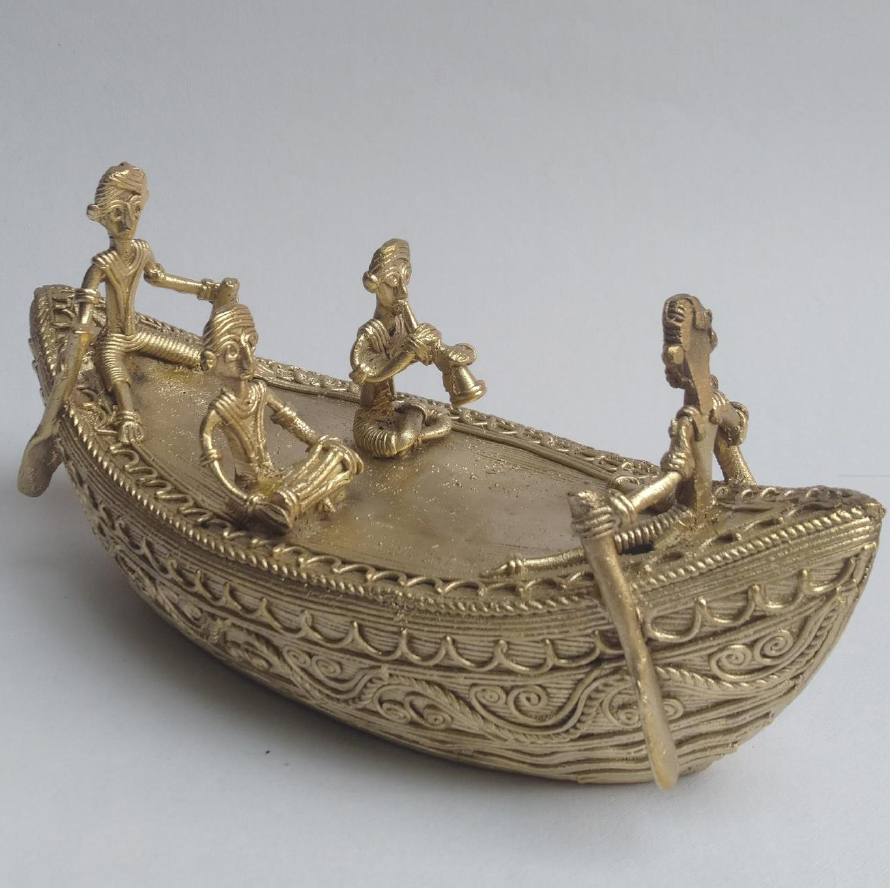 7.5 Inch Boat Four Figure Statue