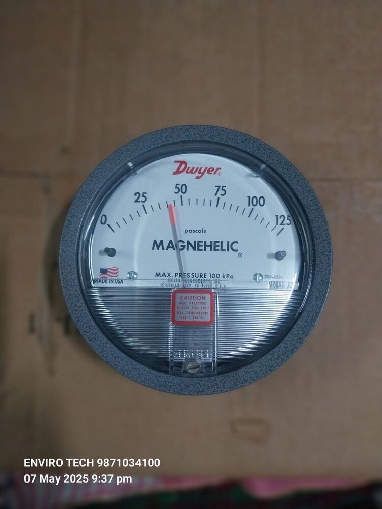 Magnehelic Differential Pressure Gauge
