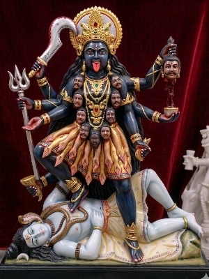 Handcrafted Kali Maa Idol - Feature: Rust Proof