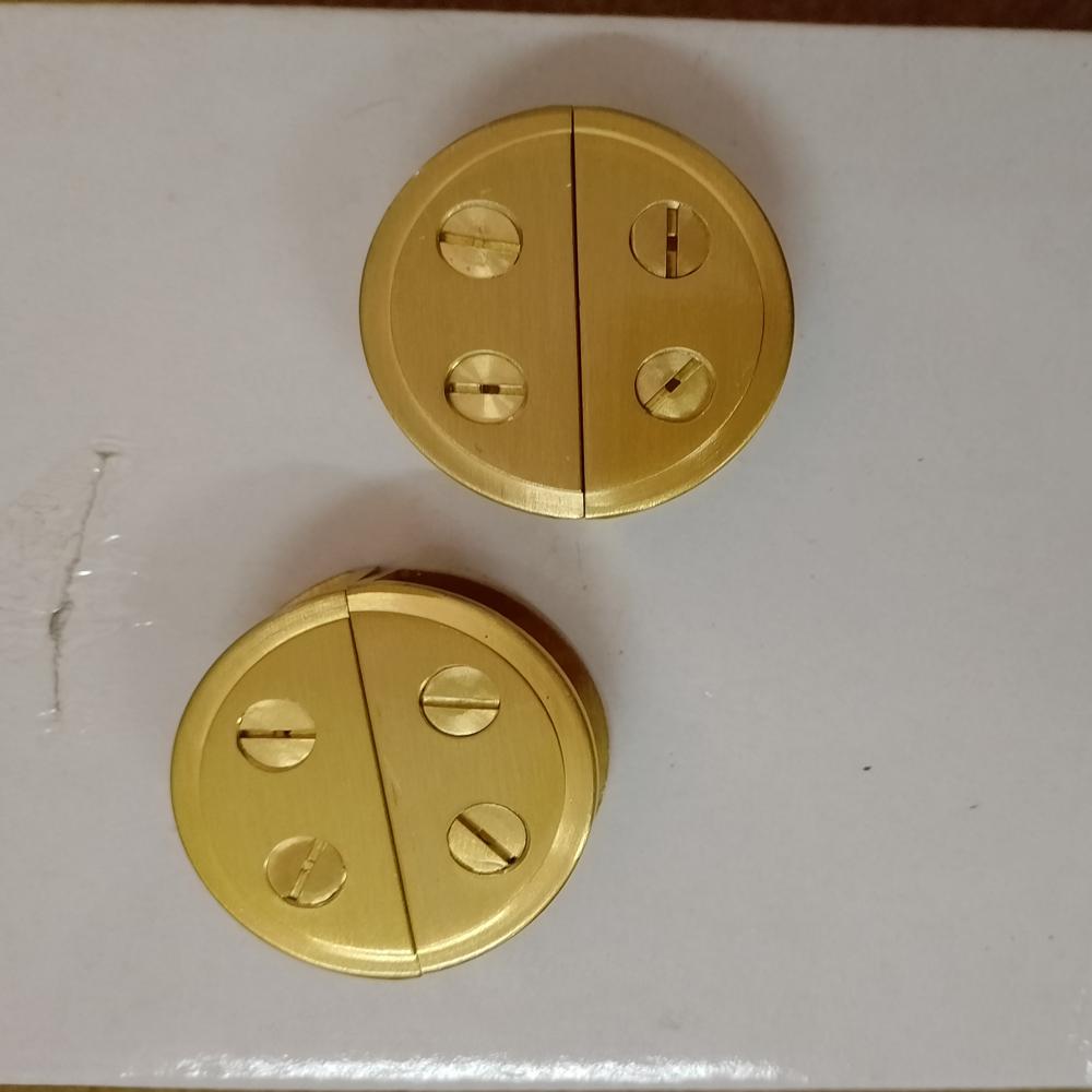 Brass D Brackets - Color: Any