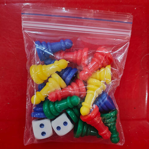 Dice and Pawn Set