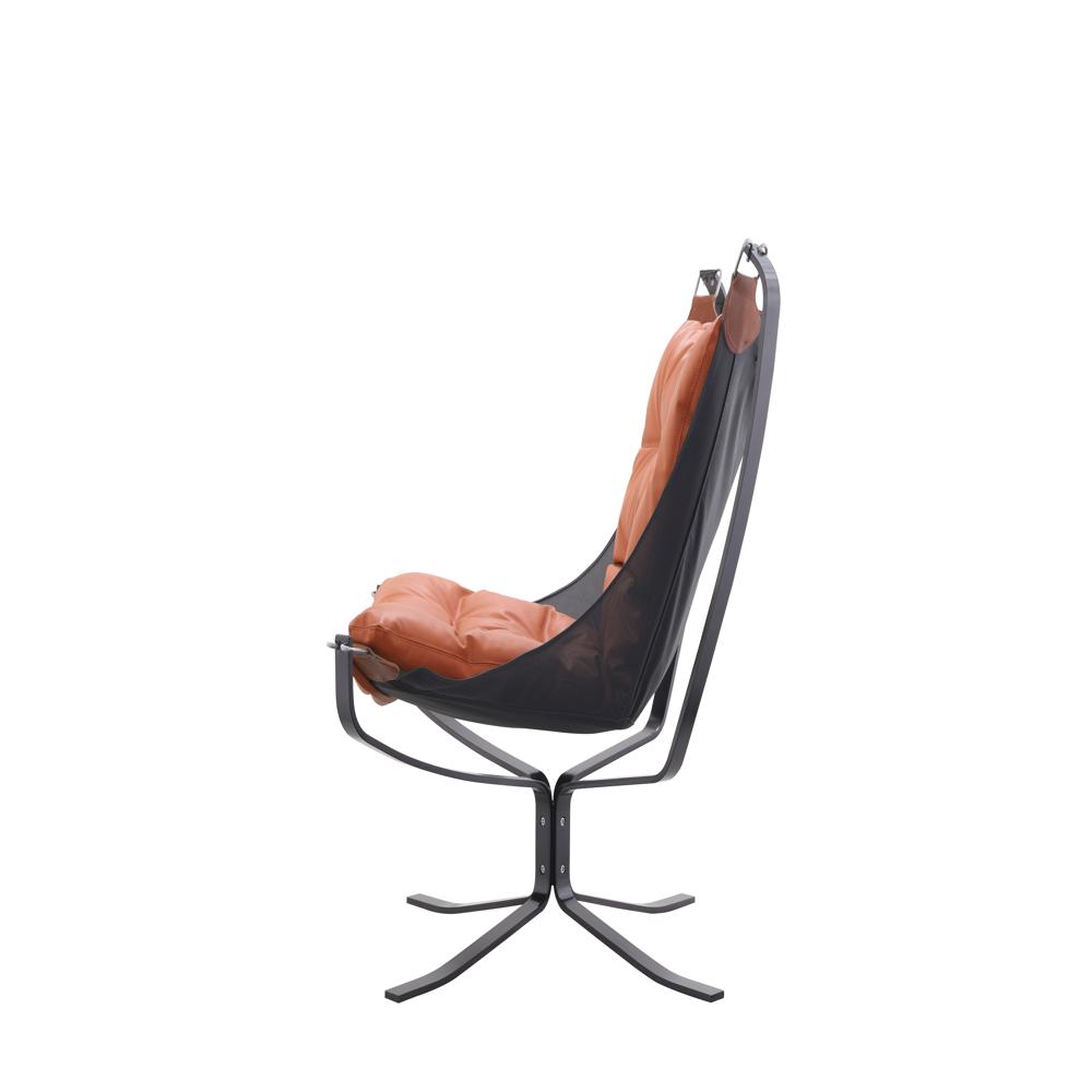 Cushioned Leather Leisure Chair