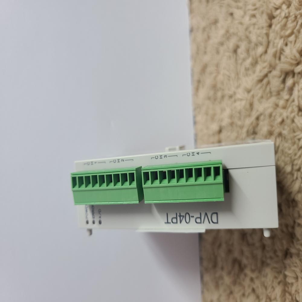 DVP04PT-S2 - Delta PLC