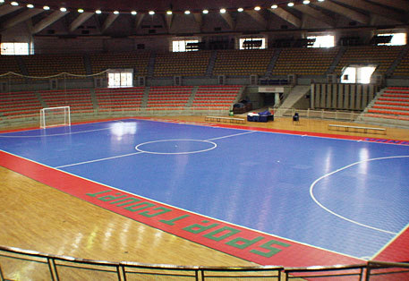 खेलों के लिए फर्श