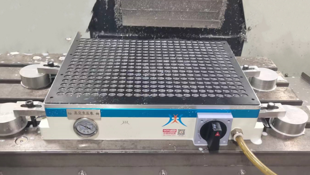 PRE-3040 Vacuum clamping table for metal milling