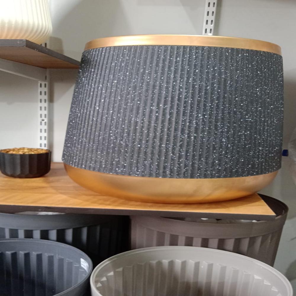 Premium High Quality Plastic Pot - Color: Golden & Black