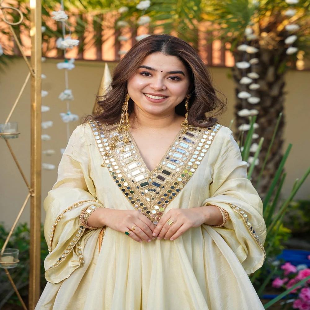 Off White Tyohaar Suit