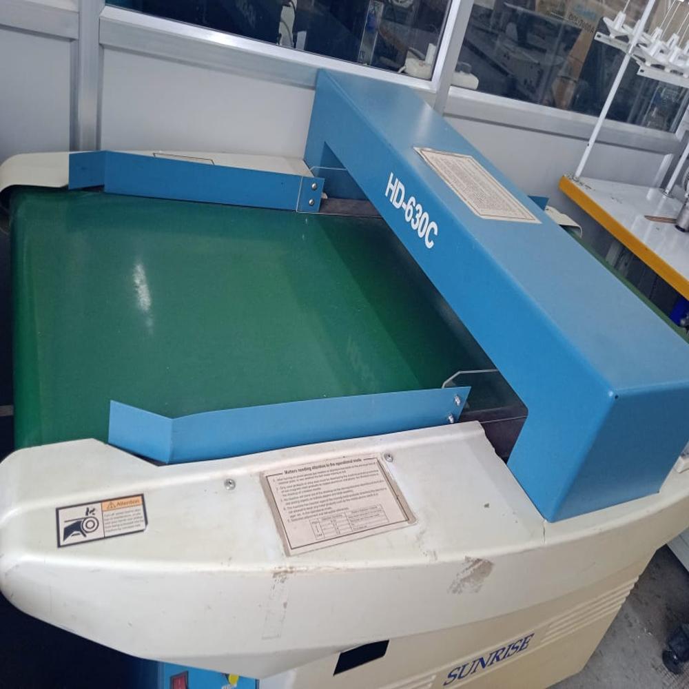 Sbec Zd-630a-100 Needle Detector Machine - Color: Multiple