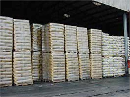 पॉली कार्बोनेट ब्लैक