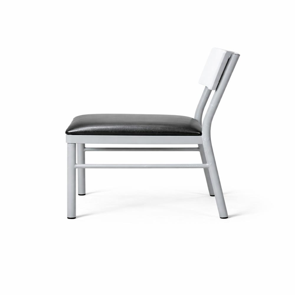 Mild steel frame subway