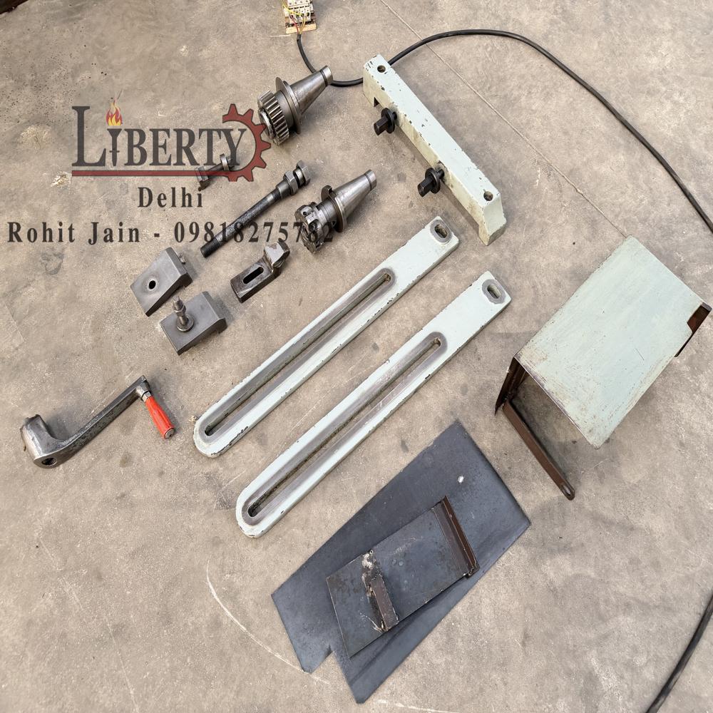 Induma Italy NL-63 Universal Milling Machine