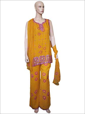 सलवार कमीज़