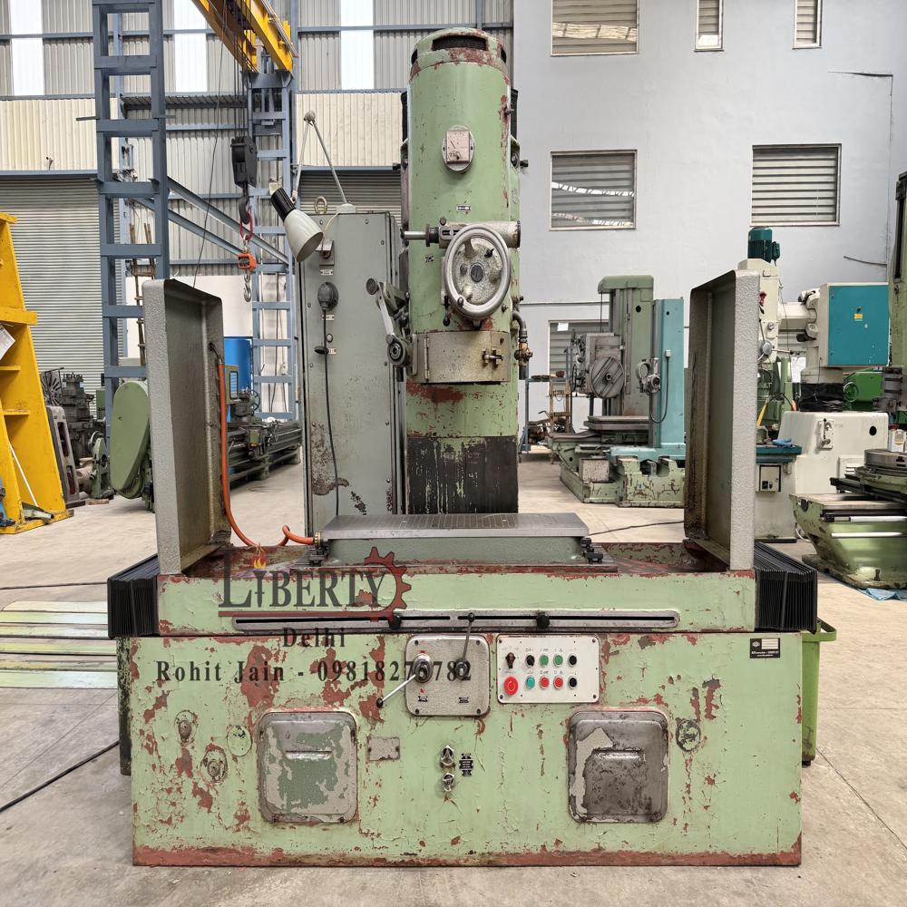 MAS Czech BPV300/1 Vertical Surface Grinding Machine