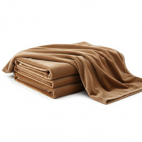 Cream Velvet Fabric - Fabric Capacity: Bulk Production Available