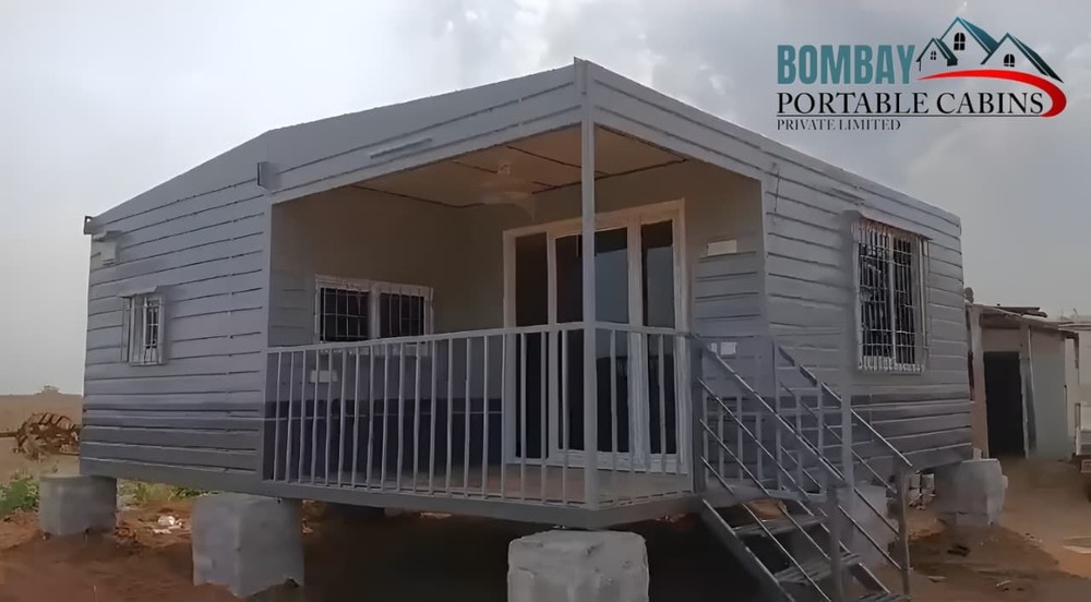 FARM HOUSE CABIN 20X20