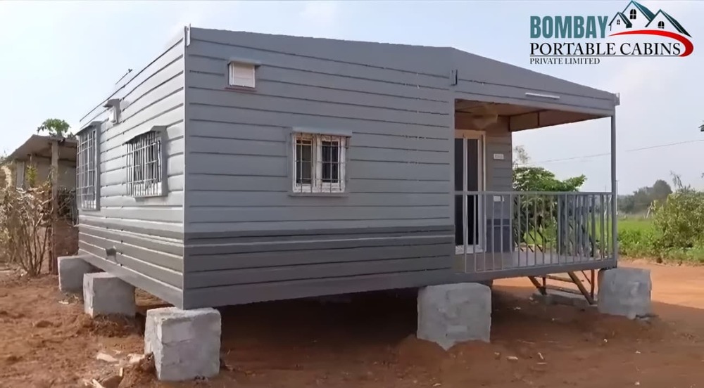 FARM HOUSE CABIN 20X20