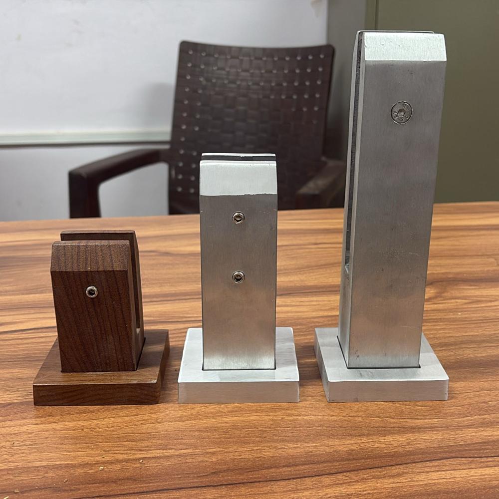  RAILING GLASS  CLAMP SPIGOT 