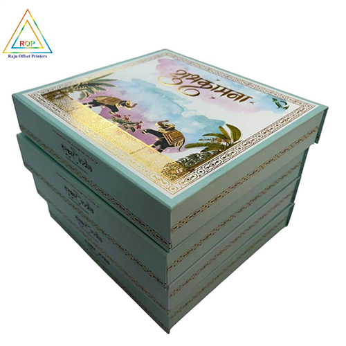Magnetic Rigid Boxes With Foam Inserts