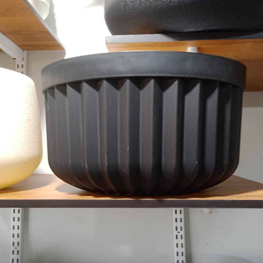 SG-BPT165 Black Planter