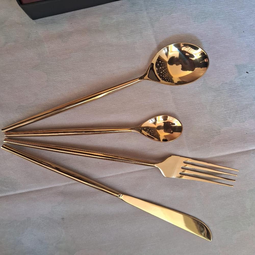 SS Sutlery Set of 4 Gold