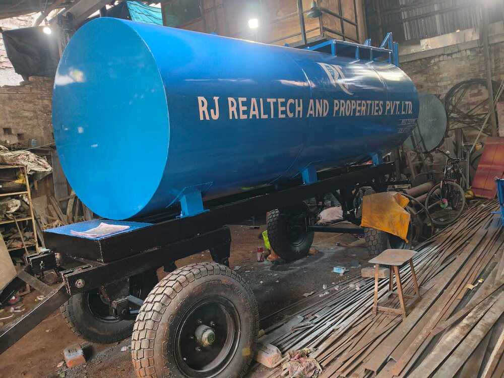 Mild Steel Tractor Water Tanker