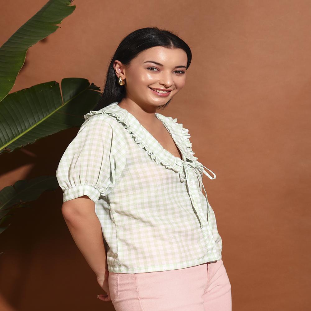 Classy Ghingham Collar Shirt