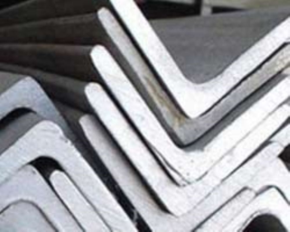 High Grade Inconel Angles - Stainless Steel, Polished Silver Finish | High Durability, Corrosion Resistant, Extreme Temperature Withstanding
