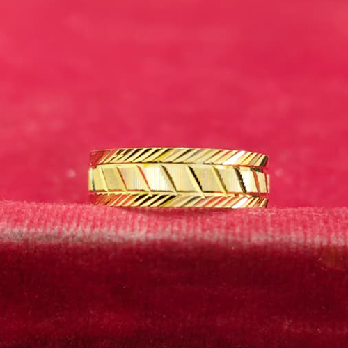 Traditional Gold Ring