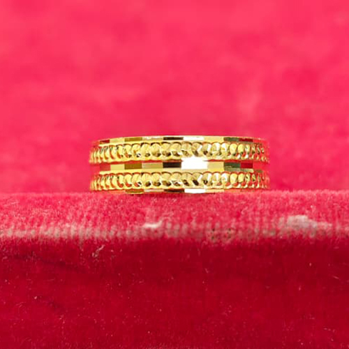 Designer Gold Ring Challa