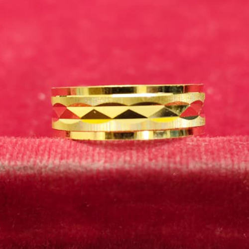Designer Gold Ring