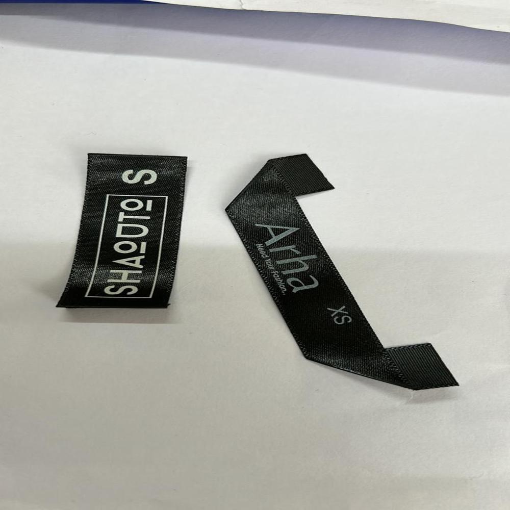 Brand Labels - Water Resistant: No