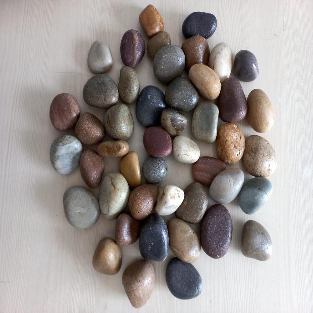 Polyurethane Coated Natural Pebble Stones for Garden Landscaping in Bulk