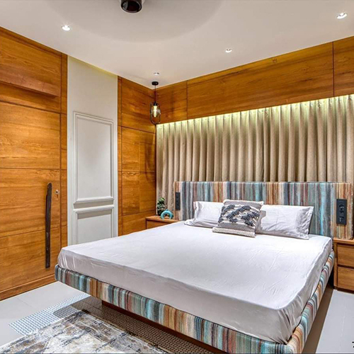 Queen Size Bed