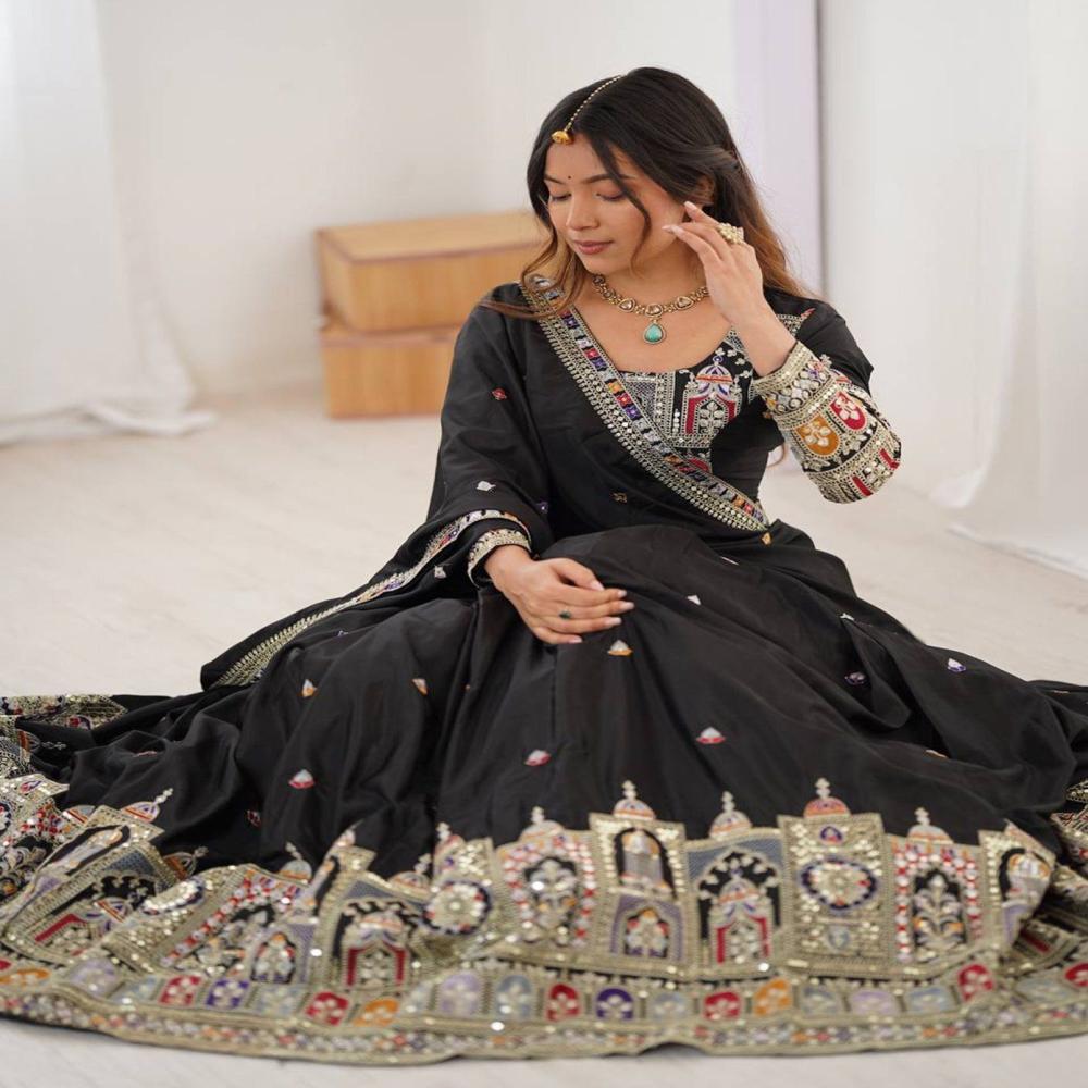 Black Sanjivani Lehenga