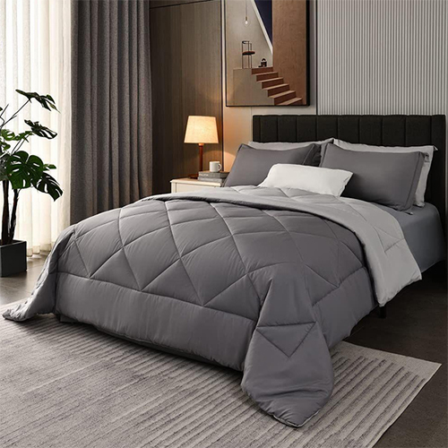 Feather Soft Comforter