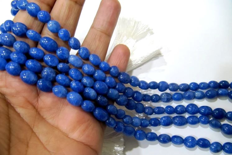 Dyed Blue Sapphire Quartz Oval Plain Smooth 7x9mm to 8x10mm Size Beads Strand 13 inches long
